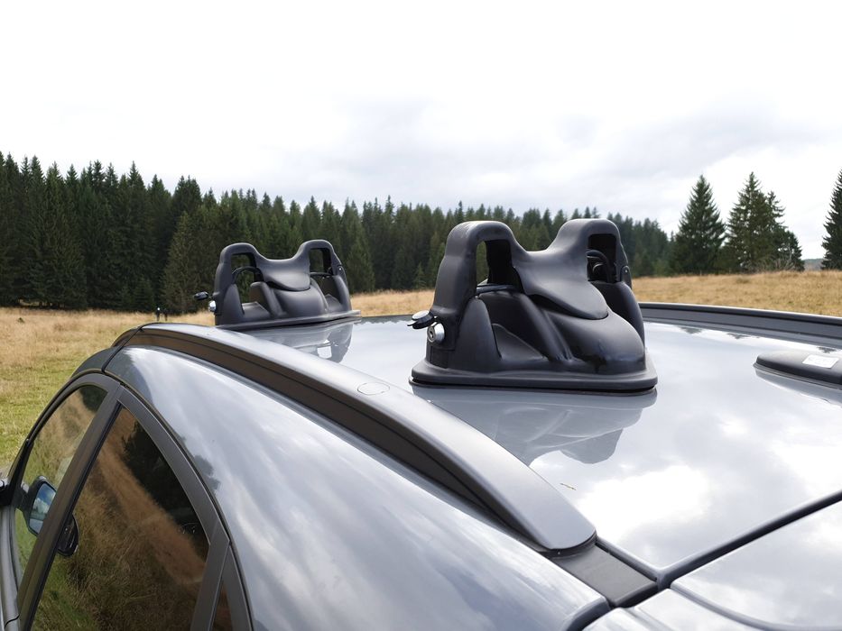 Suport schi Menabo Shuttle cu prindere magnetica