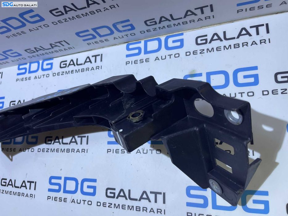 Suport Ghidaj Spoiler Bara Fata Far Dreapta Volkswagen Polo 6R 2010 - 2018 Cod 6R0805072E [D0901]