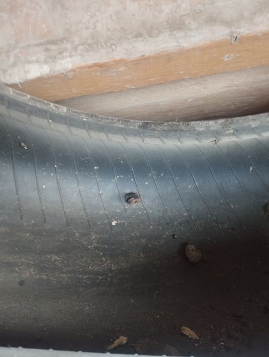 Продам Шина зимняя б/у