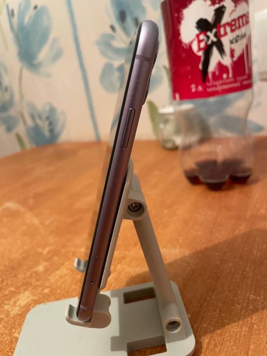 Смартфон Iphone 11