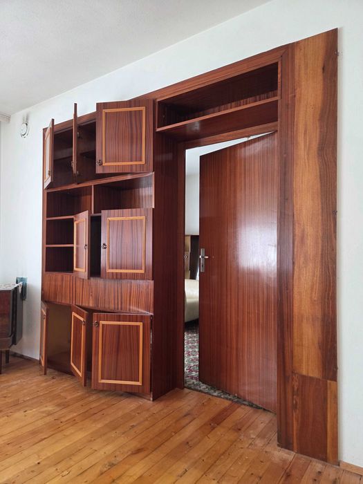 Преградна секция с 2 лица