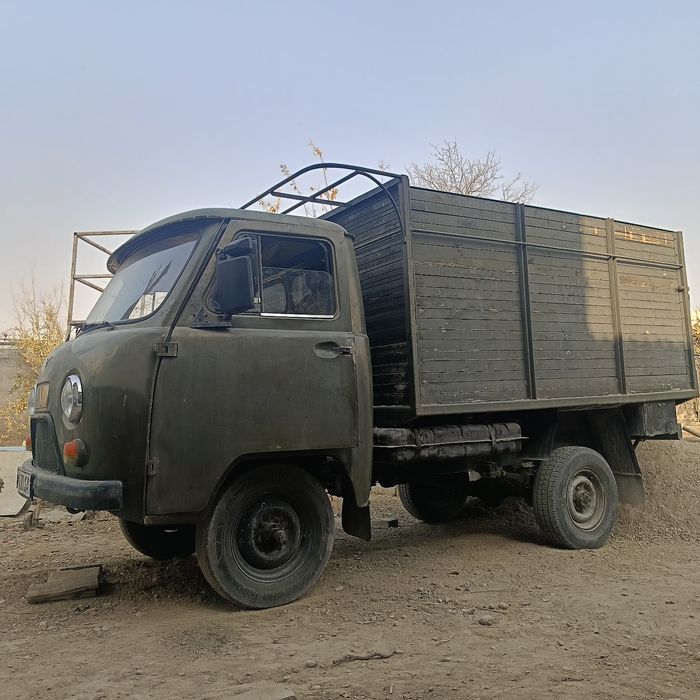 Юк ташиш хизмати