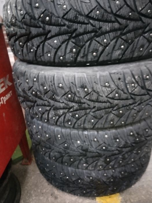 Продаю зимнии балоны