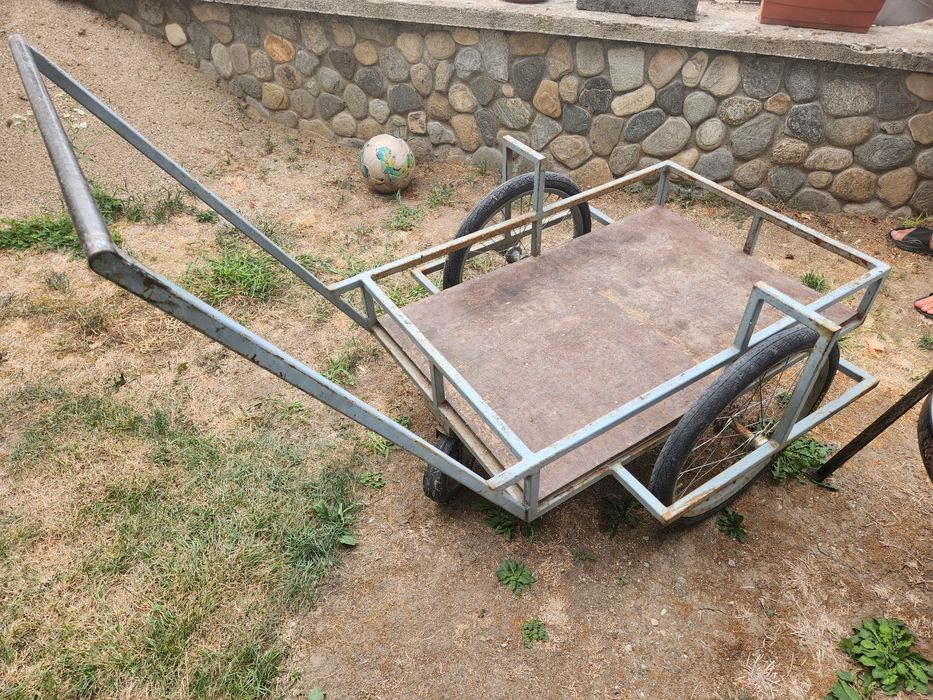 Центрофуга за мед, ханеманова решетка и количка за пренасяне