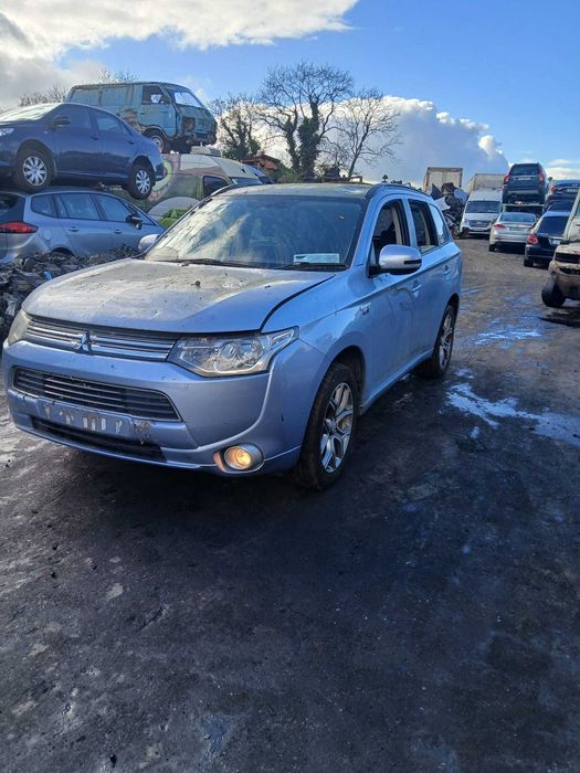 Dezmembrez Dezmembrari Piese Mitsubishi Outlander 2015 cod 4B11 2.0