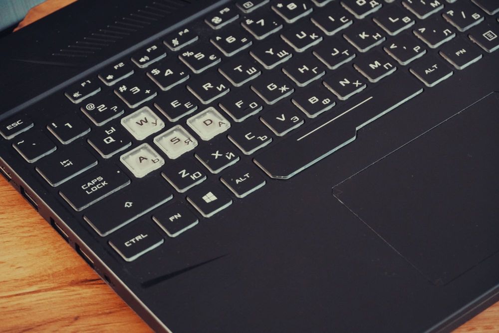 Лаптоп ASUS TUF Gaming FX505DT – мощен и надежден лаптоп за всеки ден