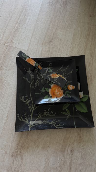 Набор тарелок 8 предметов