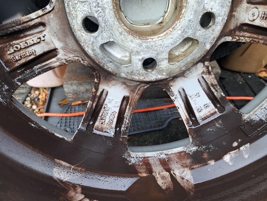 Гуми с лети джанти за Тойота Раф4