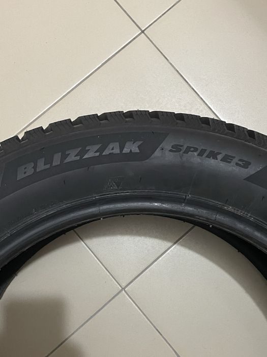 Зимняя резина 235/55 R19