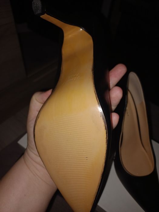 Pantofi piele  eleganti