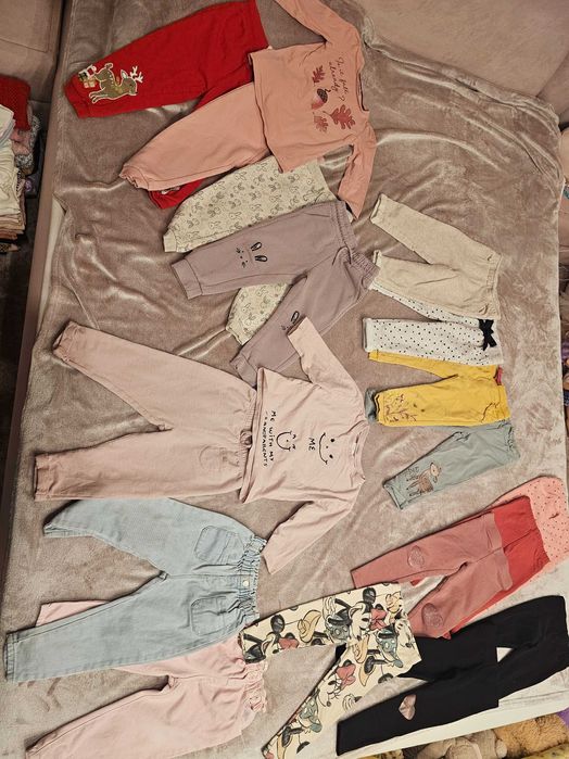 Lot haine fetițe, marimea 98