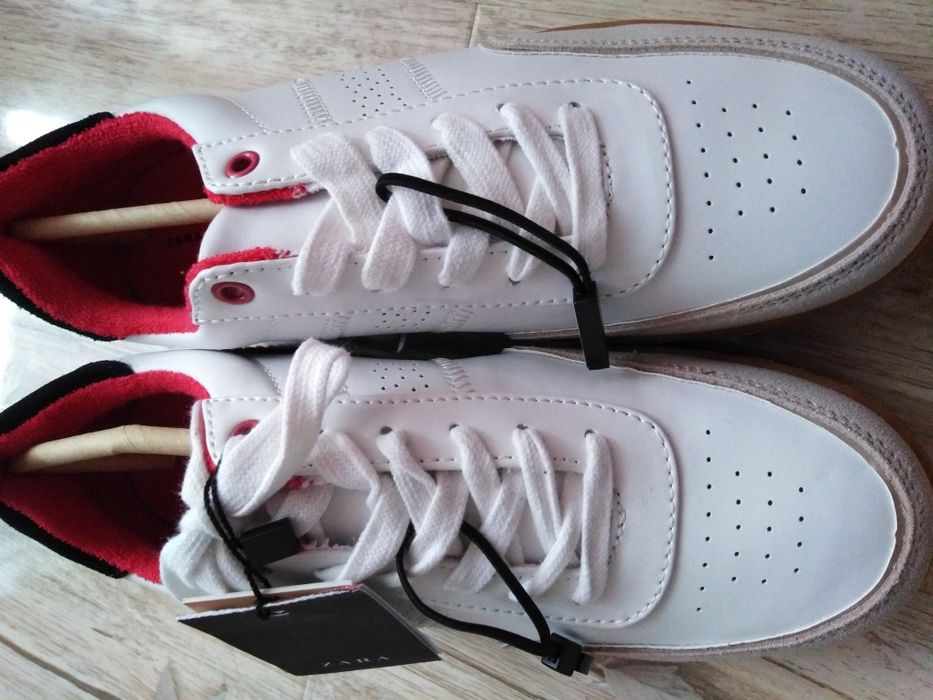 Adidasi/sneakers/pantofi sport Zara din piele naturala