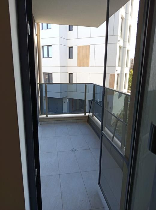 Дава се под наем Тристаен апартамент в Пловдив, Остромила - 116 кв.м за 765 € - Снимка #8