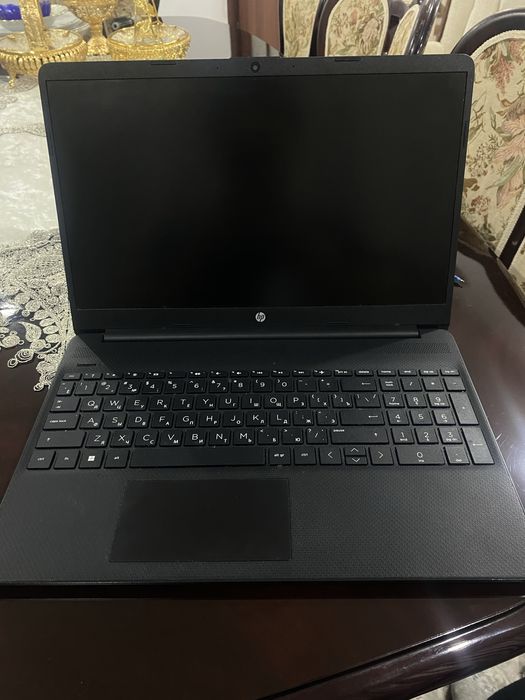 Продается ноутбук HP Laptop