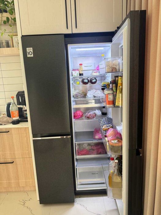 Продам холодильник двухкамерный б/у