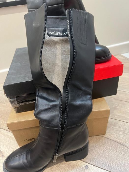 Продам женскую Зимнюю обувь