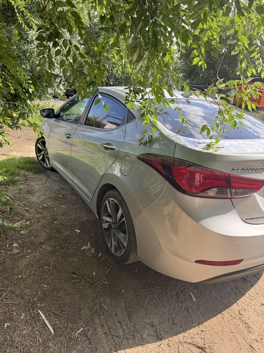 Hyundai Elantra 2014