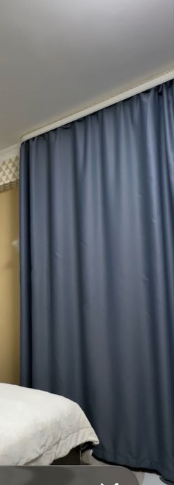 Продам шторы в спальню Блэкаут
