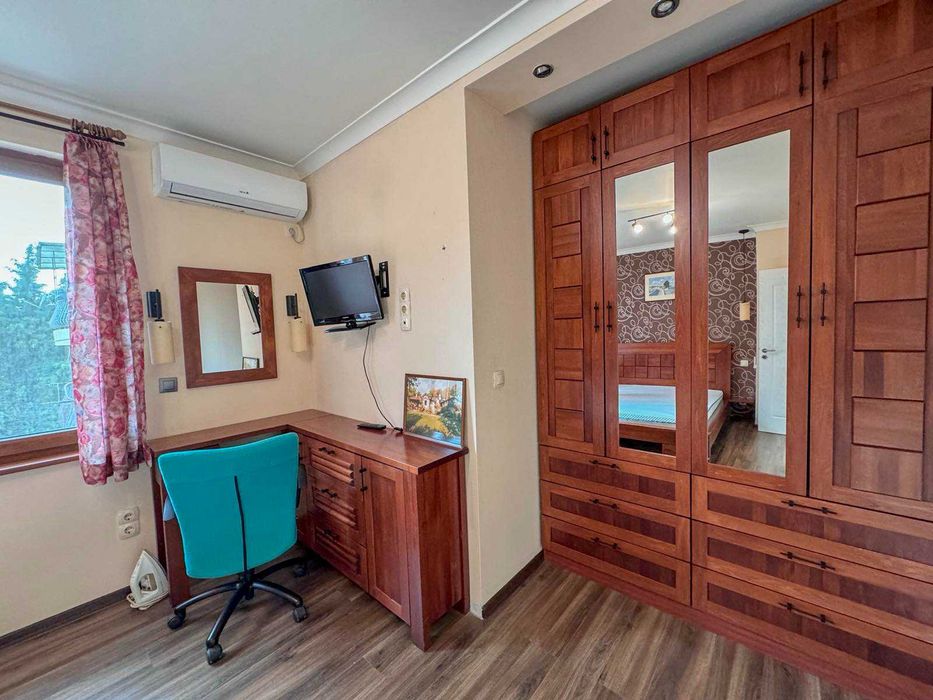 Дава се под наем Двустаен апартамент в Бургас, Възраждане - 70 кв.м за 459 € - Снимка #11