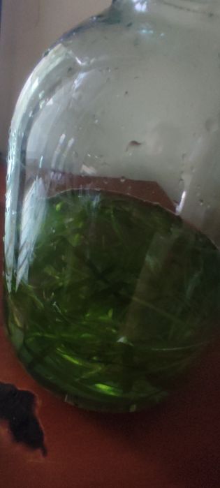 Продается аквариум с рыбками и пренадлежностями