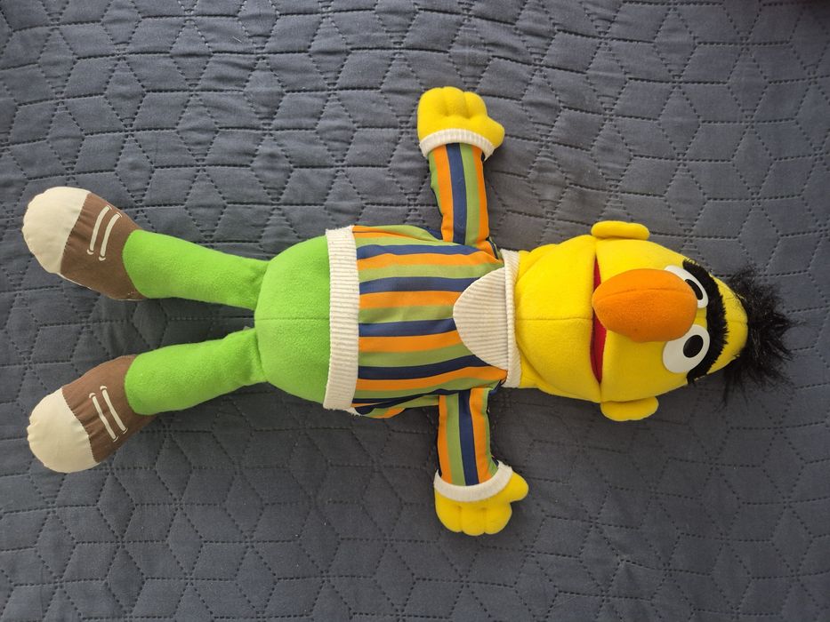 Sesame street -  Elmo, Bert s Erniei