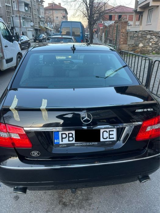 Спойлер Mercedes W212 AMG style