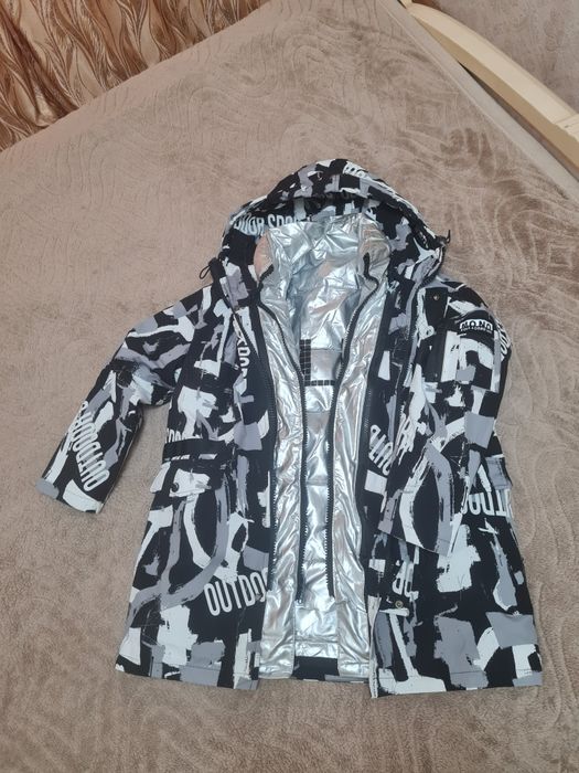 Продам куртку на мальчика
