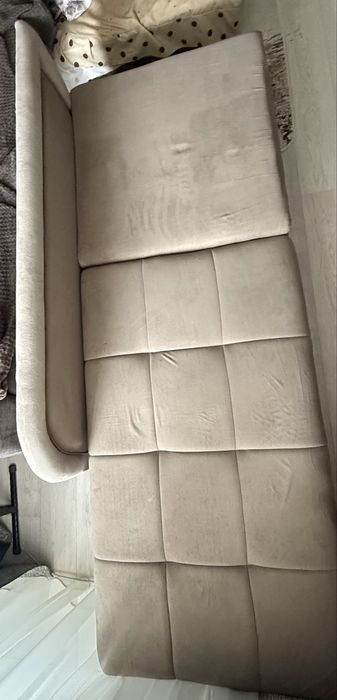 Продам диван в отличном состоянии