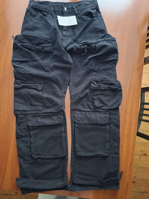 Pantaloni denim cargo cu buzunare