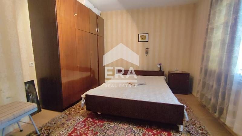 Многофамилна къща в гр. Сапарева баня