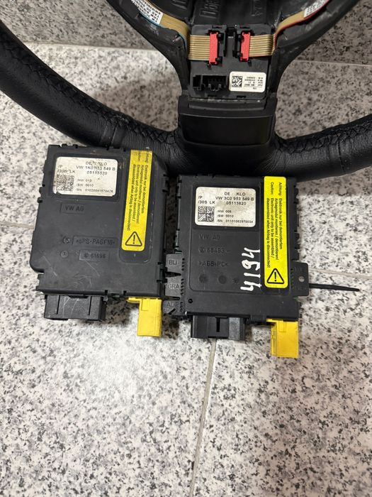 Мулти Волан за Vw Голф 5, Пасат б6, Туран,Тигуан,Жетта(Нов Кожен Калъф