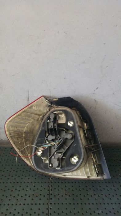 Stop tripla lampa dreapta bmw seria 1 e87 63210397035 63216924502