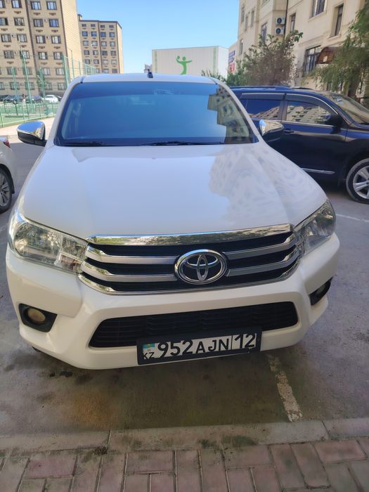 Аренда пикап хайлюкс