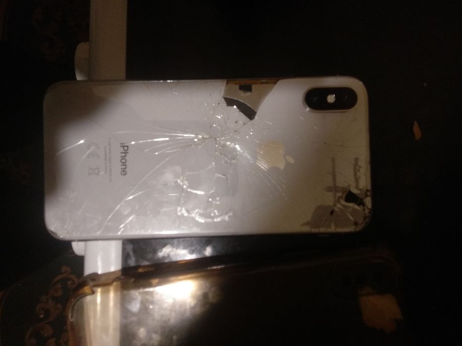 iPhone X в добро състояние