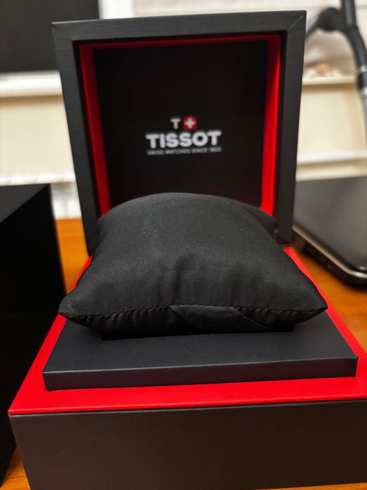 Часовник Tissot PR 100