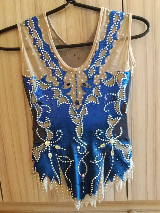 Трико за художествена гимнастика