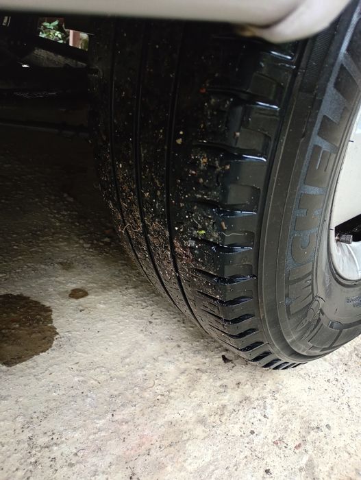 215 75 R16 CP anvelope allseasons duba, camper, Michelin Agilis Camping