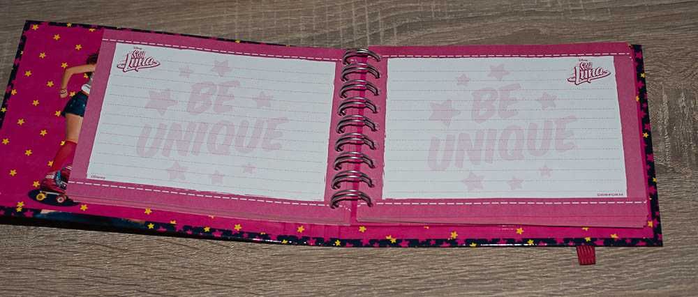 Тефтер Soy Luna с твърди корици