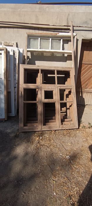 Оконные рамы (дерево)