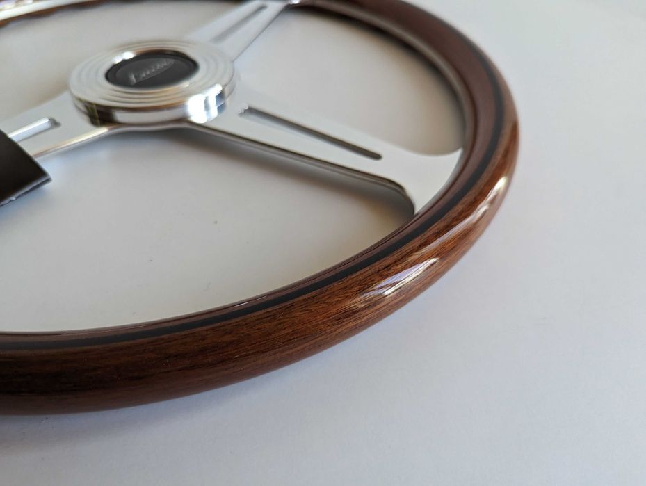 Махагонов дървен волан + Фланец За Мерцедес 124 W126 Mercedes 190 R107