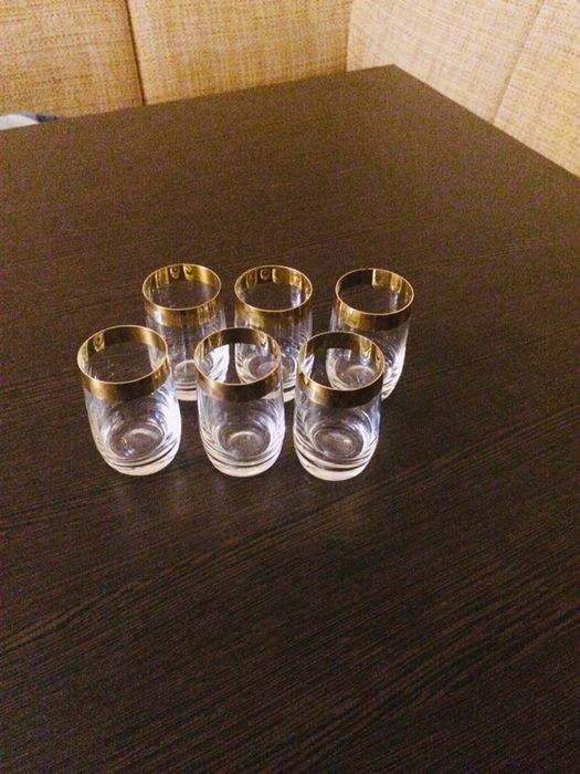 Посуда для вина и прочий хрусталь