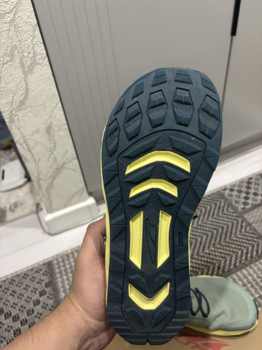 Кроссовки Altra Superior