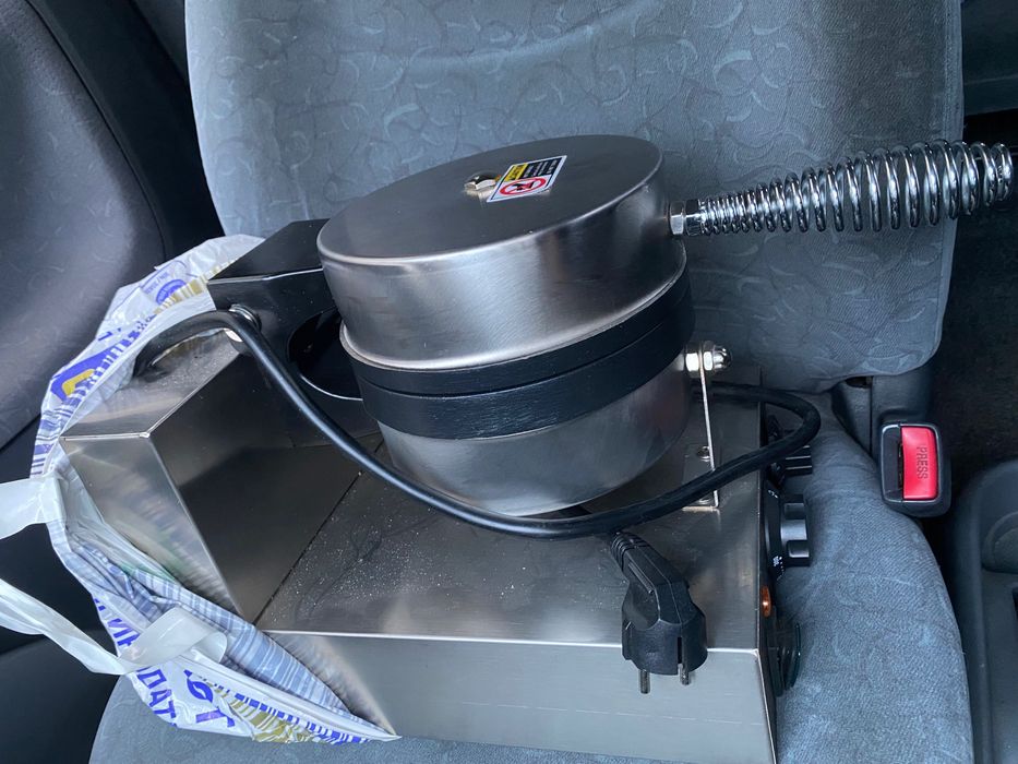 Бургер преса за нло бургери