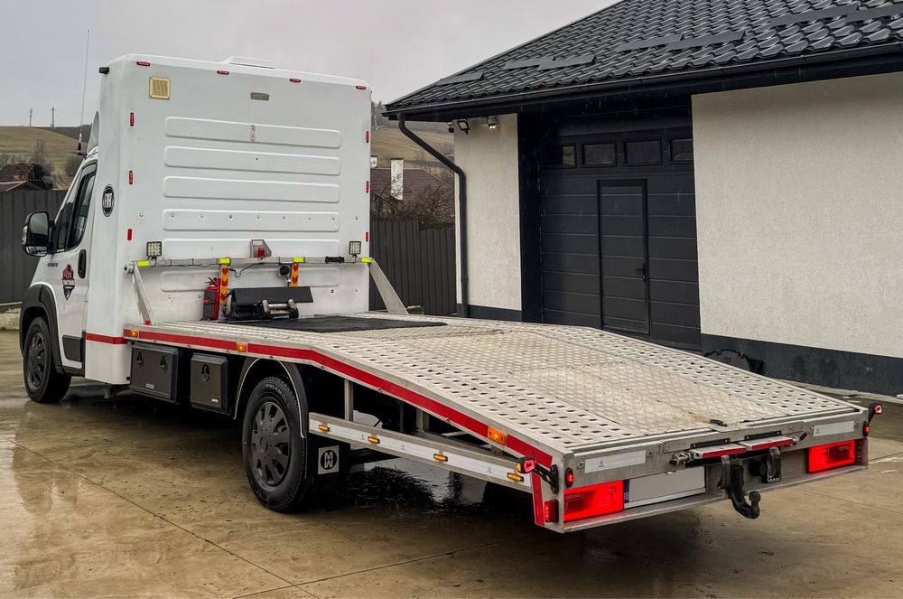 Vând Autoplatformă Fiat Ducato / 2015 / 3.0 Diesel 177 CP / Platformă