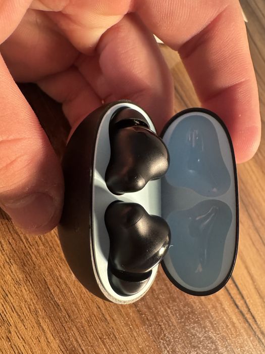 Продам Oppo enco Air2i