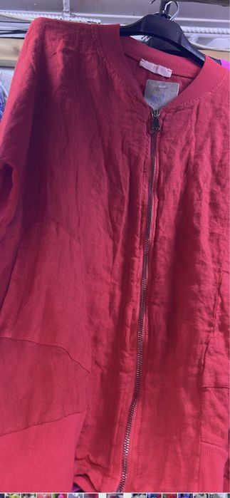 Продам женскую одежду разную