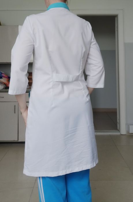 Халат лабораторный, медицинский