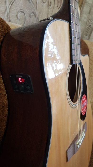 Гитара Fender CD-60SCE