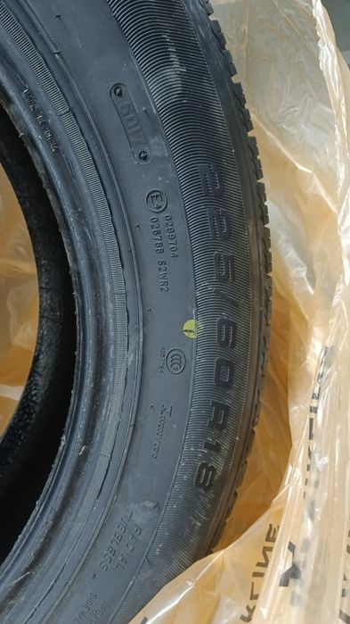 Шины всесезонные в отличном состоянии!