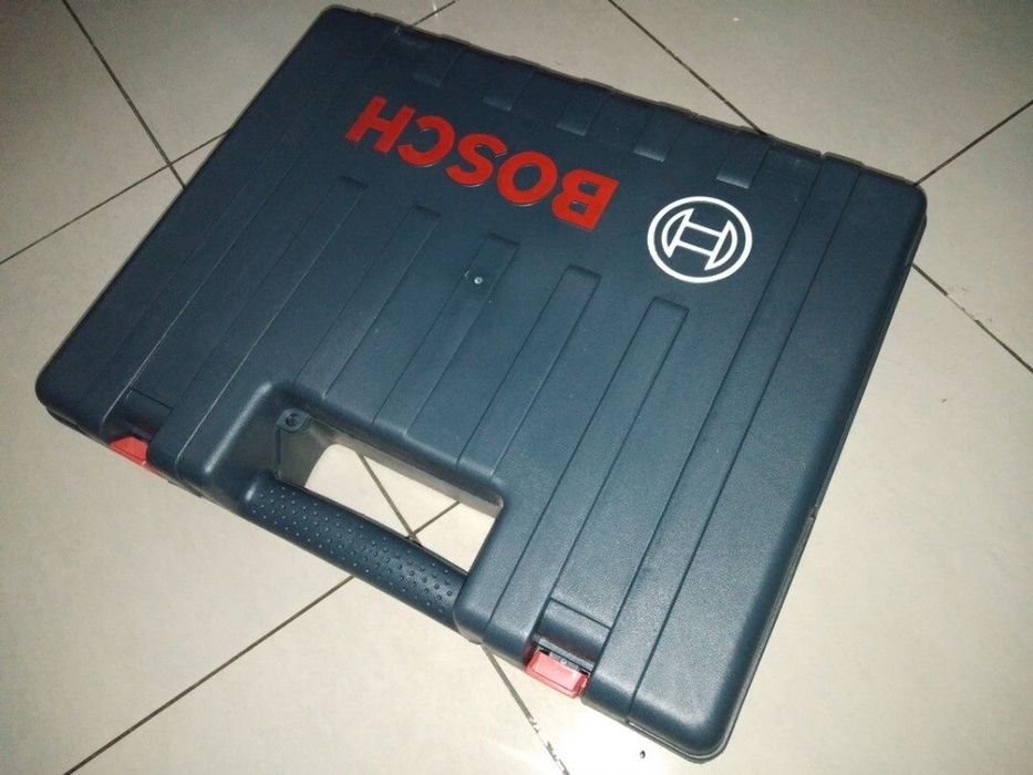 Перфоратор BOCSH Бош 2-28 1000 вата